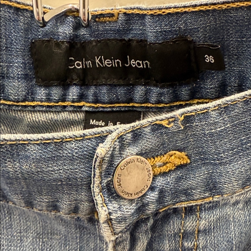 396. Calvin Klein Classic Blue Jeans size 36 - Picture 3 of 6